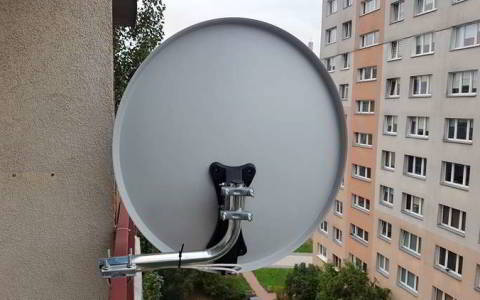 Tył anteny w bloku, Warszawa